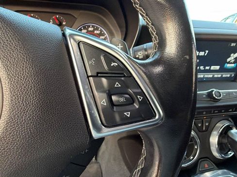 Used 2018 Chevrolet Camaro LT RWD image 24