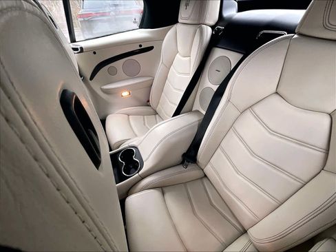 Used 2014 Maserati GranTurismo Sport image 14