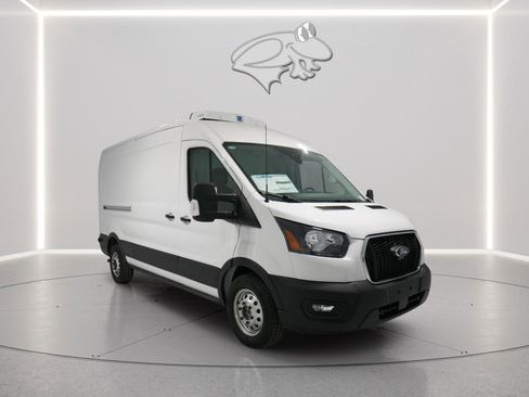 New 2025 Ford Transit 250 148 Medium Roof Extended AWD w/ Interior Upgrade Package image 4