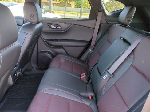 Used 2019 Chevrolet Blazer RS image 14