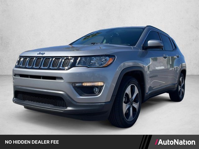 Used 2017 Jeep Compass Latitude w/ Popular Equipment Group FWD image 1