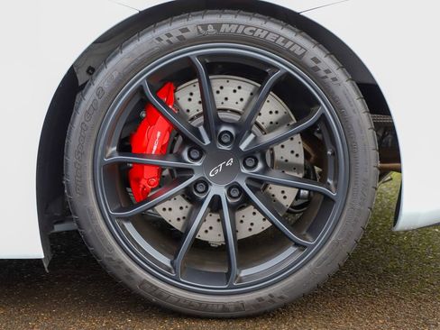 Used 2016 Porsche Cayman GT4 image 50