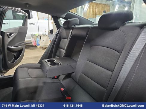 Used 2023 Chevrolet Malibu LT image 13