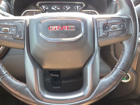 Used 2020 GMC Sierra 2500 AT4 w/ AT4 Premium Package AWD/4WD image 27