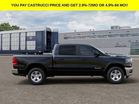 New 2026 RAM 1500 4x4 Crew Cab image 21