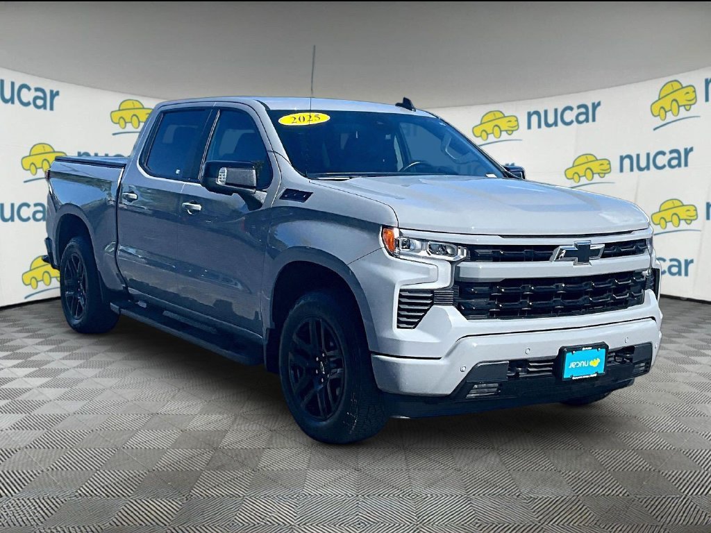 Used 2025 Chevrolet Silverado 1500 RST AWD/4WD image 1