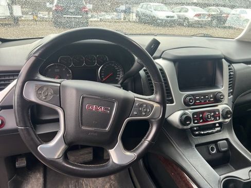 Used 2015 GMC Yukon XL SLE w/ Convenience Package image 7
