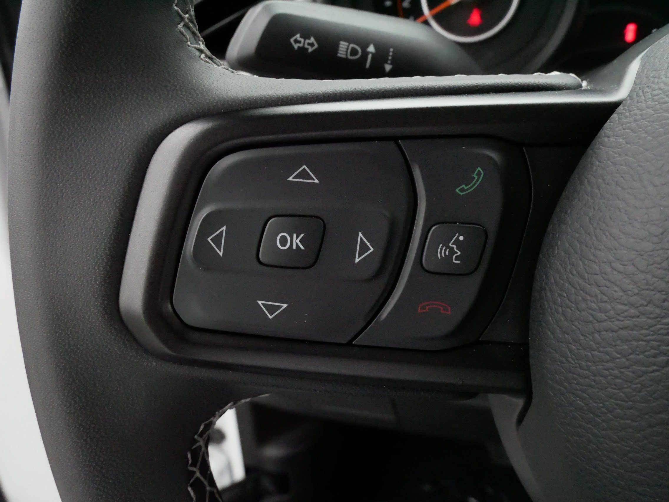 Used 2025 Jeep Wrangler Unlimited Sport AWD/4WD image 26