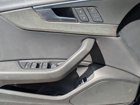 Used 2019 Audi A4 2.0T Premium FWD image 31