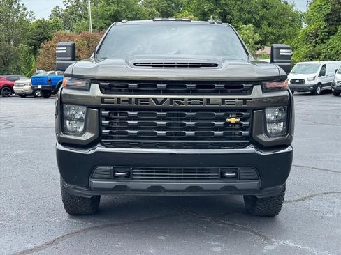 Used 2023 Chevrolet Silverado 2500 Custom w/ Custom Value Package AWD/4WD image 8