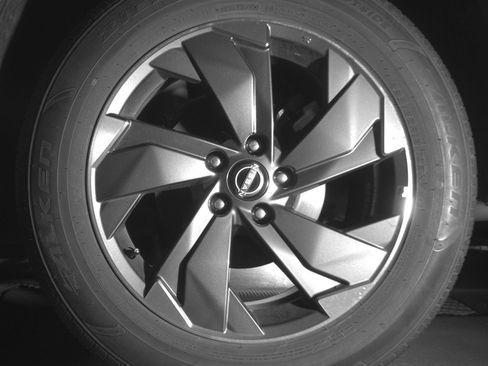 Used 2025 Nissan Rogue SV FWD image 14
