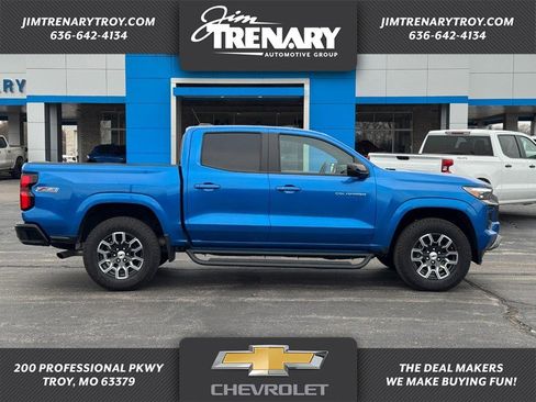 Used 2023 Chevrolet Colorado Z71 w/ Z71 Convenience Package 2 image 1