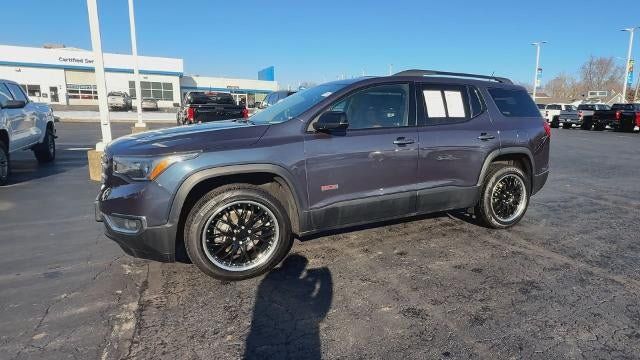 Certified 2019 GMC Acadia SLT AWD/4WD image 4
