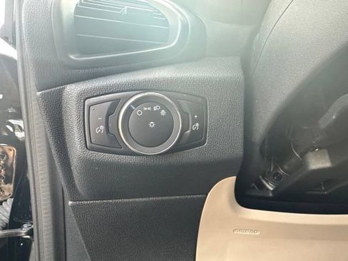 Used 2022 Ford EcoSport S AWD/4WD image 15