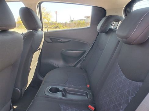Used 2021 Chevrolet Spark LT image 31
