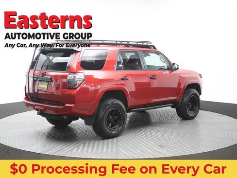 Used 2021 Toyota 4Runner Venture w/ Moonroof Package AWD/4WD image 42