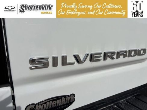 Used 2024 Chevrolet Silverado 2500 LTZ w/ LTZ Plus Package AWD/4WD image 40