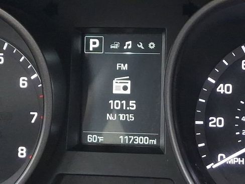 Used 2017 Hyundai Santa Fe Sport AWD/4WD image 20