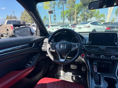 Used 2020 Honda Accord Sport image 22