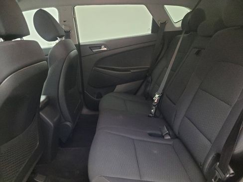 Used 2019 Hyundai Tucson SE FWD image 18