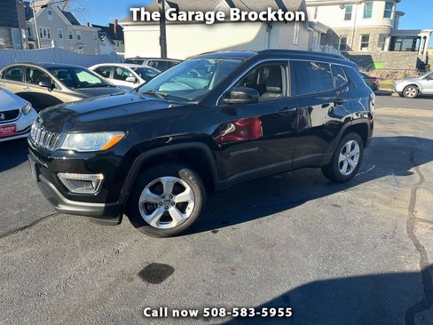 Used 2020 Jeep Compass Latitude w/ Popular Equipment Group AWD/4WD image 1