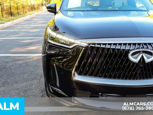 Used 2026 INFINITI QX60 Autograph w/ Dark Cargo Package image 10