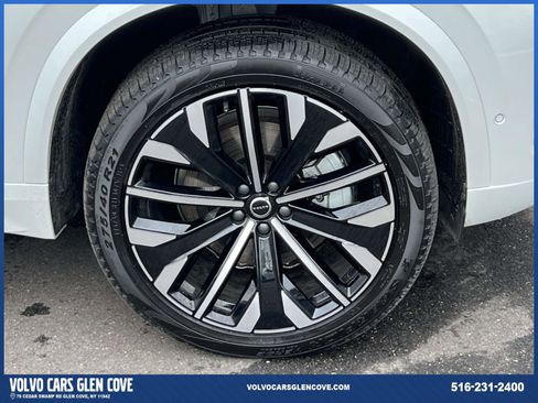Used 2026 Volvo XC90 B6 Ultra w/ Protection Package image 6