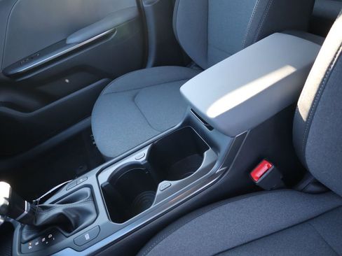 New 2025 Kia K4 LXS image 22