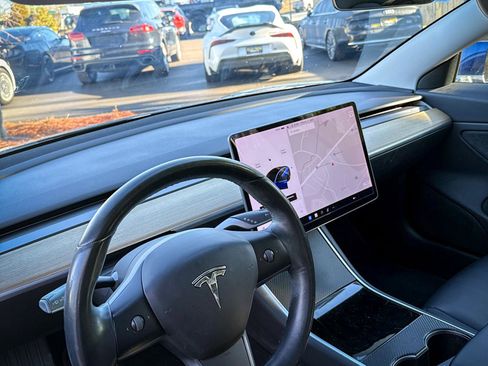 Used 2018 Tesla Model 3 Long Range image 20