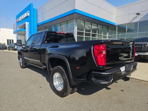 New 2026 Chevrolet Silverado 3500 High Country w/ High Country Premium Package AWD/4WD image 5