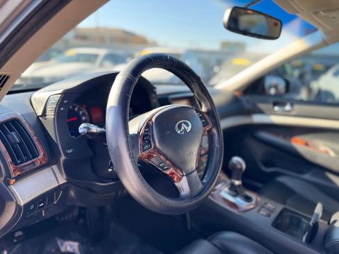 Used 2007 INFINITI G35 Journey w/ Premium Pkg image 11