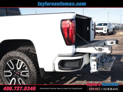 Used 2025 GMC Sierra 1500 AT4 w/ AT4 Premium Package image 46