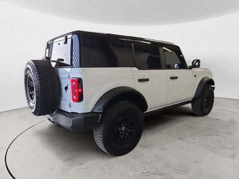 Used 2024 Ford Bronco Wildtrak AWD/4WD image 5