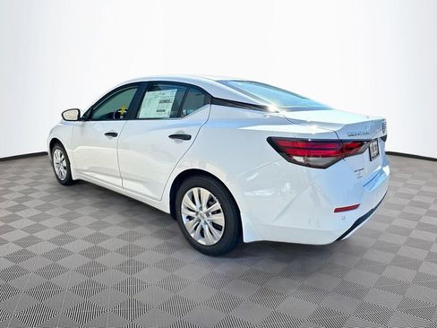 Used 2025 Nissan Sentra S w/ Lighting Package image 7