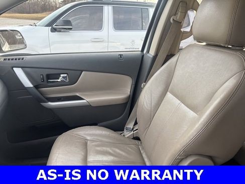 Used 2014 Ford Edge SEL w/ Equipment Group 205A image 9