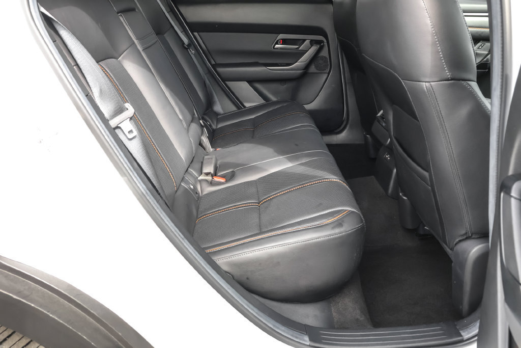 Used 2024 MAZDA CX-50 AWD 2.5 Turbo w/ Cargo Package image 35
