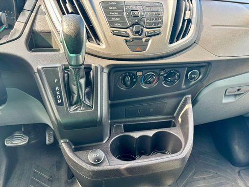 Used 2018 Ford Transit 250 148 Medium Roof RWD image 20