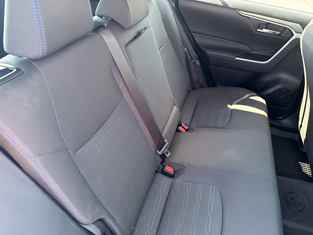 Used 2025 Toyota RAV4 SE AWD/4WD image 18