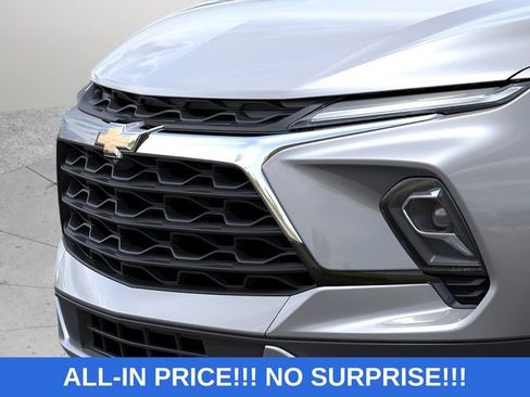 New 2026 Chevrolet Blazer LT w/ Convenience Package FWD image 23