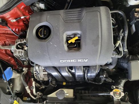 Used 2018 Hyundai Elantra SEL image 30
