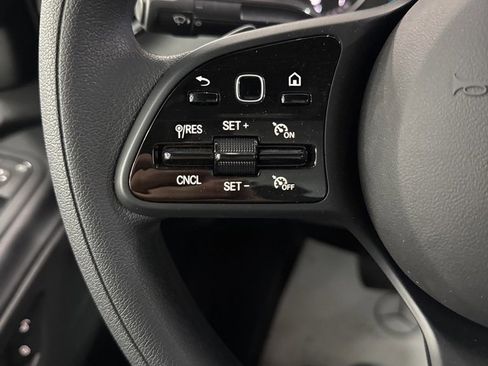 Used 2023 Mercedes-Benz Sprinter 3500 image 31