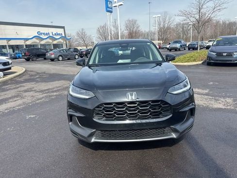 Used 2025 Honda HR-V LX image 3