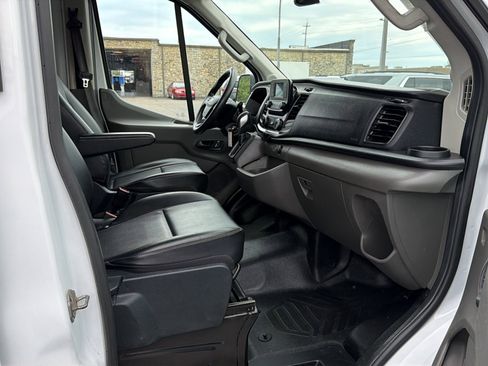 Used 2023 Ford Transit 250 148 High Roof RWD image 10