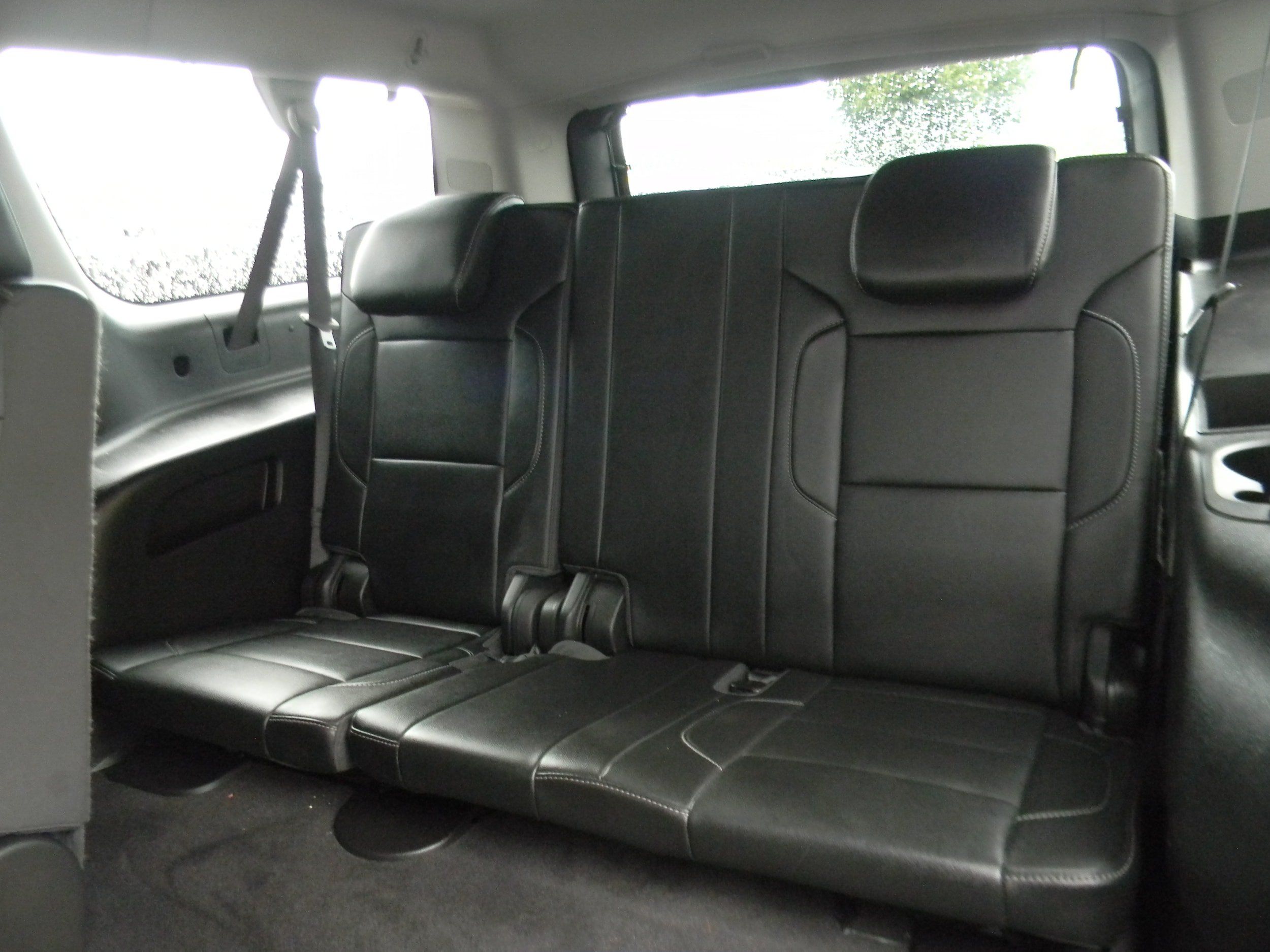 Used 2019 Chevrolet Suburban LT AWD/4WD image 8