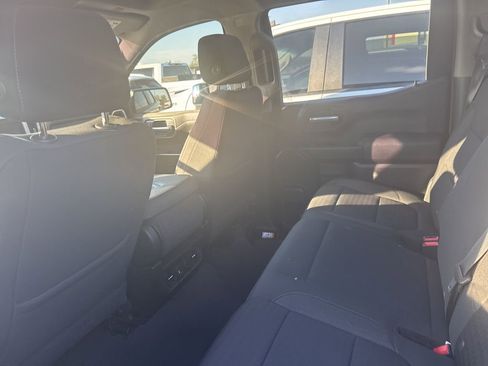 Used 2021 Chevrolet Silverado 1500 LT image 8