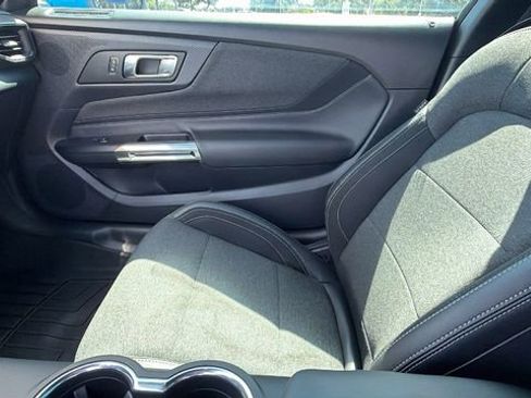 Used 2025 Ford Mustang GT RWD image 20