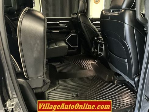 Used 2020 RAM 1500 Laramie w/ Sport Appearance Package AWD/4WD image 37