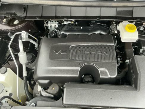 Used 2024 Nissan Pathfinder SL w/ SL Premium Package image 25