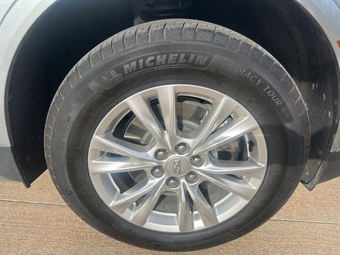 Used 2025 Cadillac XT5 Luxury image 10