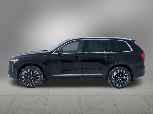 New 2026 Volvo XC90 B5 Plus image 3
